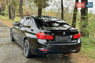 Седан BMW 3 Series 2013 в 