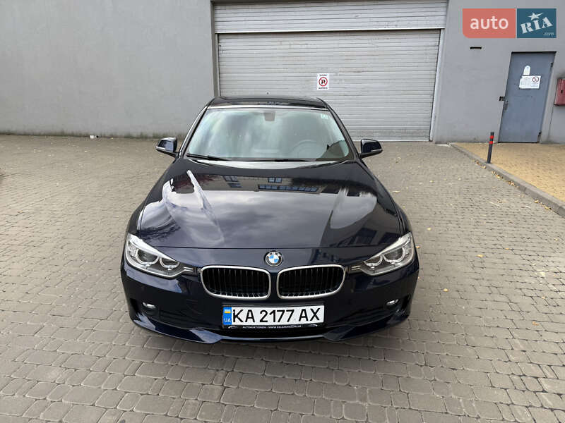 Седан BMW 3 Series 2015 в Києві фото 5 Седан BMW 3 Series 2015 в Києві