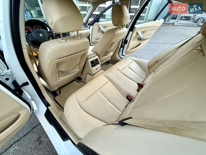 Седан BMW 3 Series 2012 в Одессе фото 59 Седан BMW 3 Series 2012 в Одессе