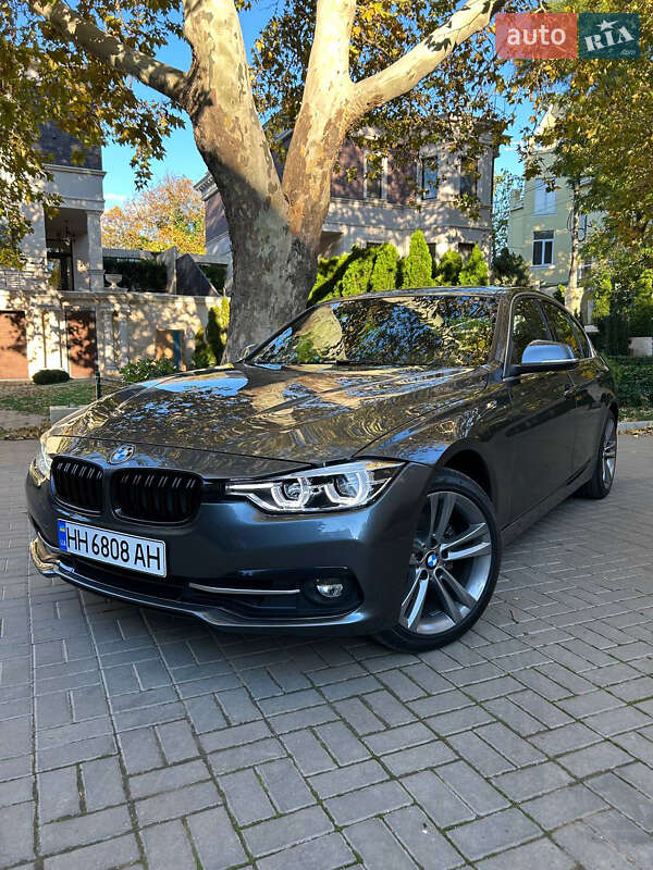 Седан BMW 3 Series 2018 в Одессе фото Седан BMW 3 Series 2018 в Одессе