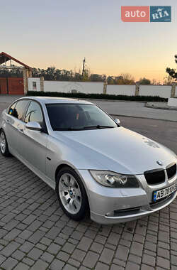 Седан BMW 3 Series 2006 в Виннице