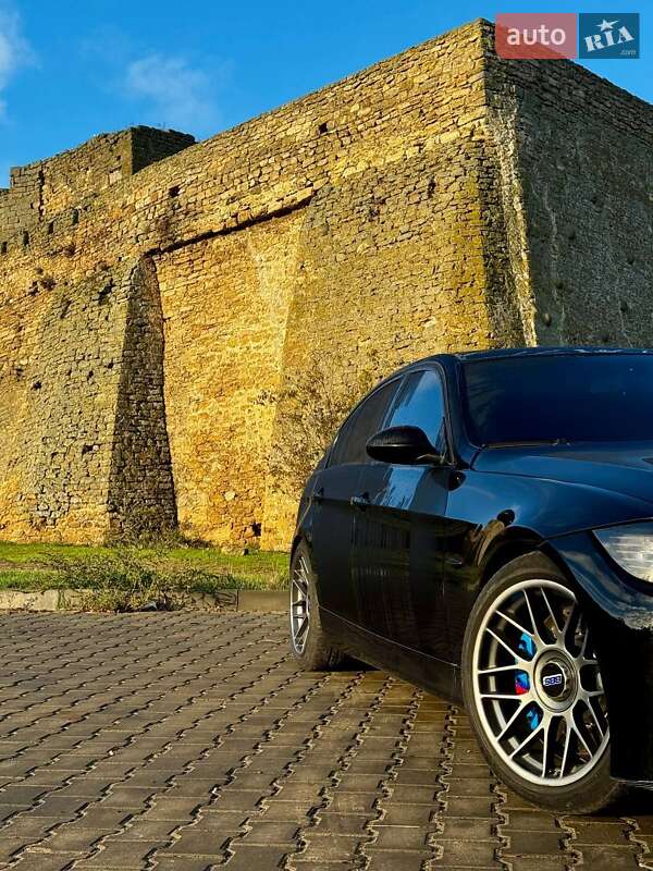 Седан BMW 3 Series 2005 в Белгороде-Днестровском фото 28 Седан BMW 3 Series 2005 в Белгороде-Днестровском