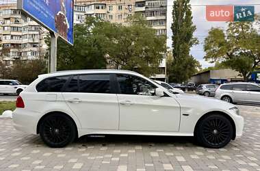 Универсал BMW 3 Series 2010 в 
