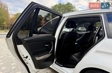 Универсал BMW 3 Series 2010 в 