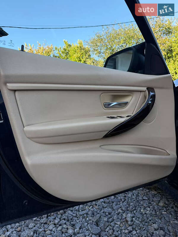 Седан BMW 3 Series 2015 в Хмельницькому