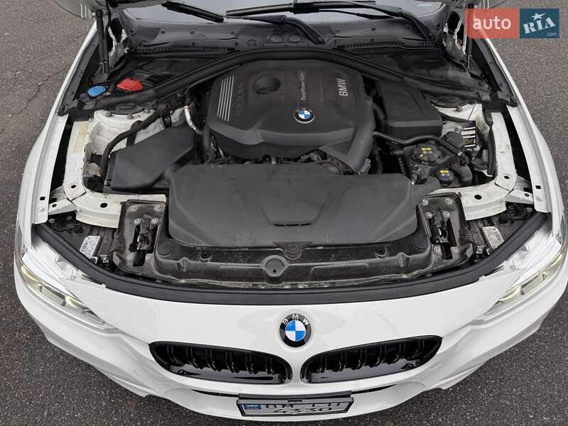 Універсал BMW 3 Series 2017 в Києві