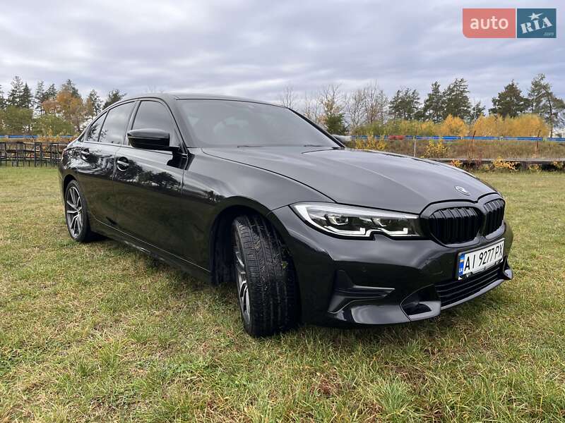 Седан BMW 3 Series 2020 в Киеве