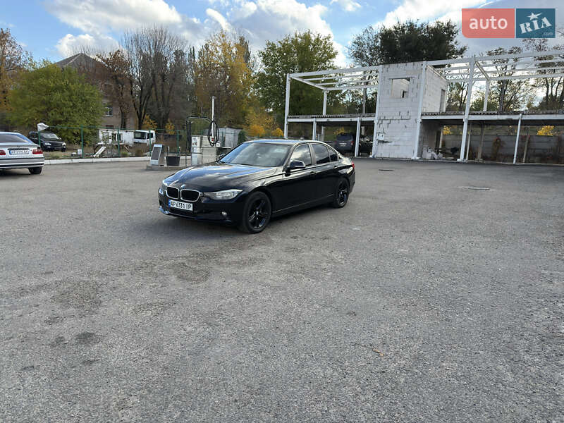 Седан BMW 3 Series 2013 в Запорожье