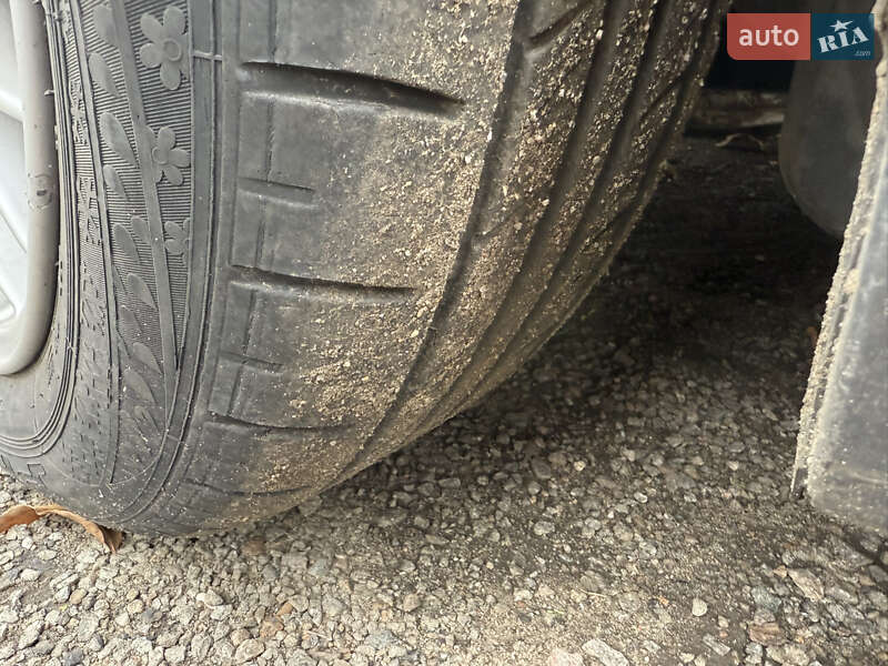 Седан BMW 3 Series 2000 в Умани фото 12 Седан BMW 3 Series 2000 в Умани