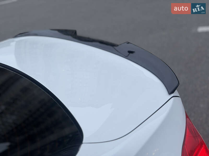 Седан BMW 3 Series 2013 в Киеве фото 8 Седан BMW 3 Series 2013 в Киеве