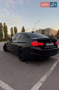 Седан BMW 3 Series 2017 в Кременчуці