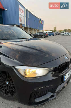 Седан BMW 3 Series 2017 в Кременчуці