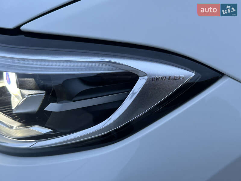 Седан BMW 3 Series 2022 в Виннице