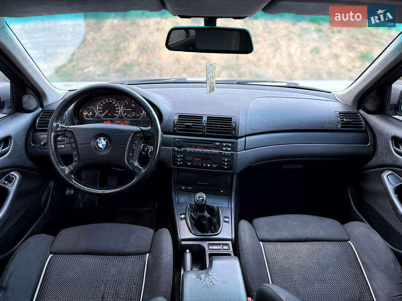 Универсал BMW 3 Series 2003 в Черновцах