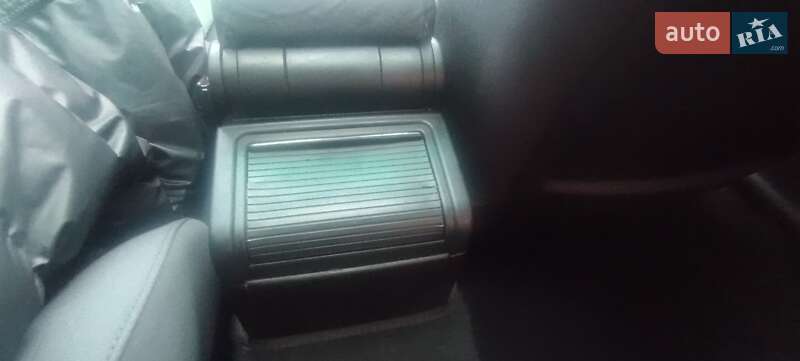 Седан BMW 3 Series 2004 в Киеве