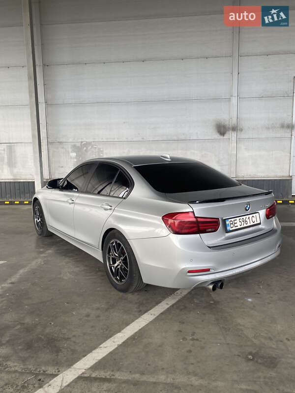Седан BMW 3 Series 2015 в Ровно фото 6 Седан BMW 3 Series 2015 в Ровно