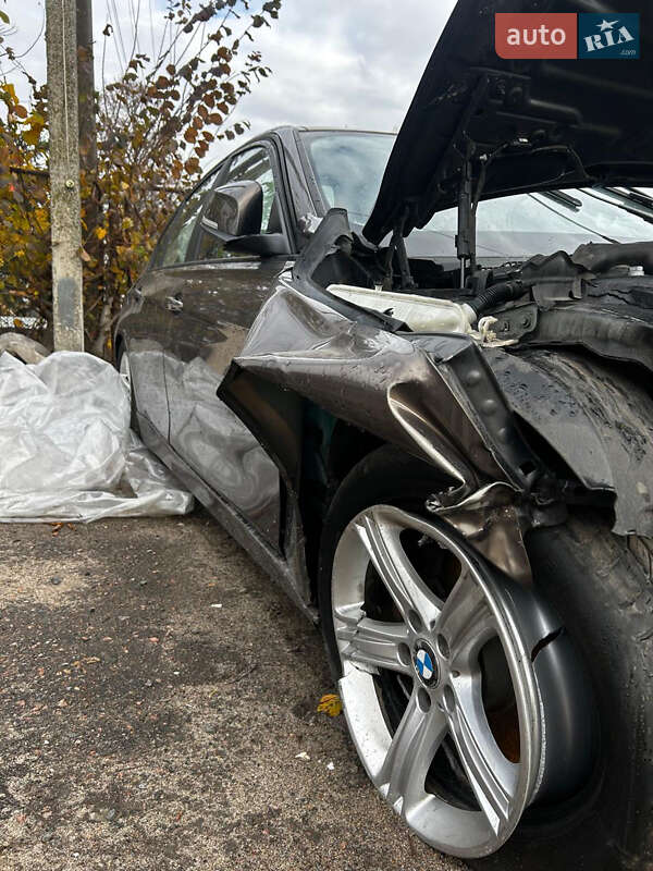 Седан BMW 3 Series 2013 в Киеве фото 11 Седан BMW 3 Series 2013 в Киеве