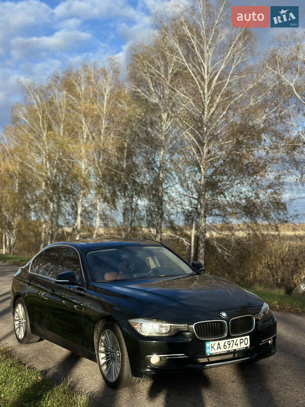 Седан BMW 3 Series 2013 в Вінниці