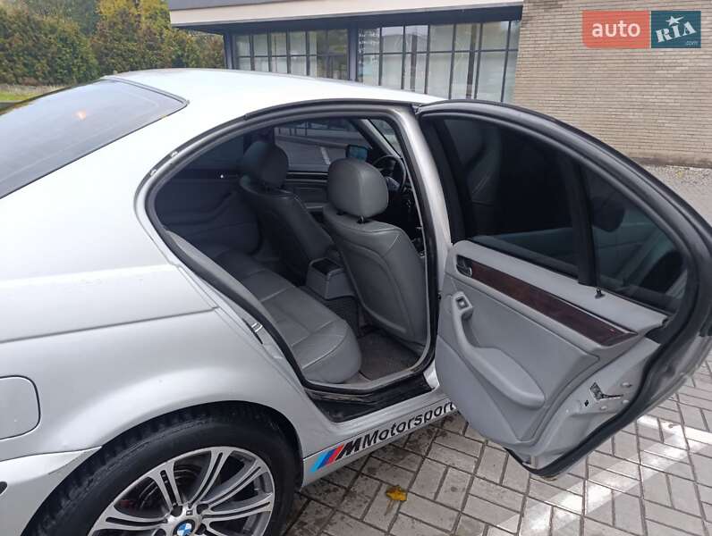 Седан BMW 3 Series 2002 в Каменском