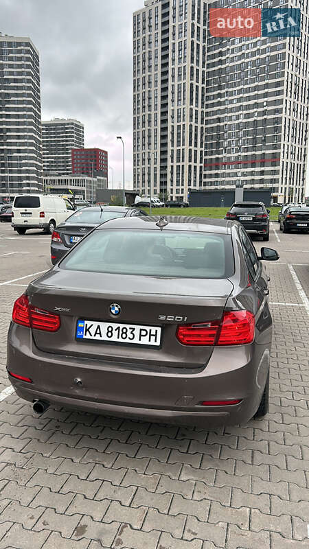 Седан BMW 3 Series 2013 в Киеве фото 3 Седан BMW 3 Series 2013 в Киеве