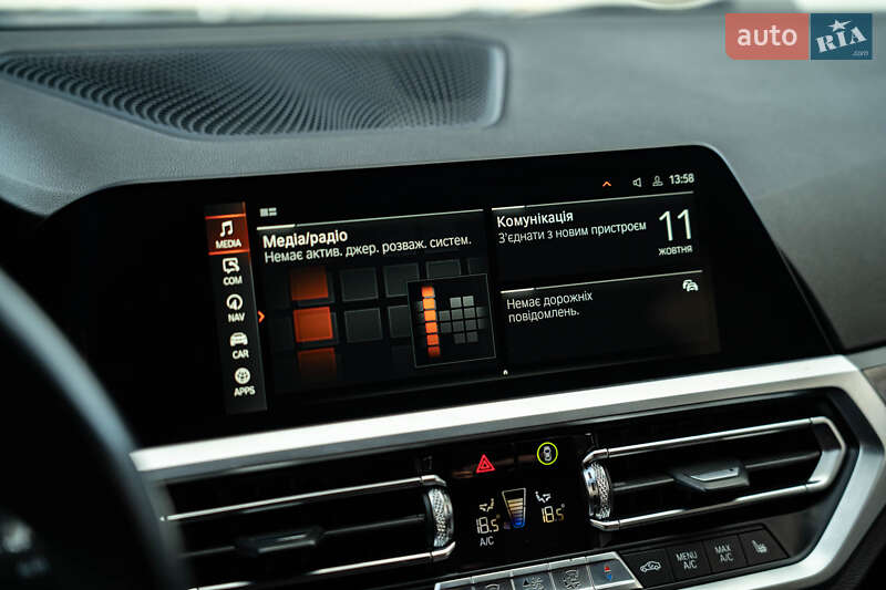 Седан BMW 3 Series 2019 в Черновцах