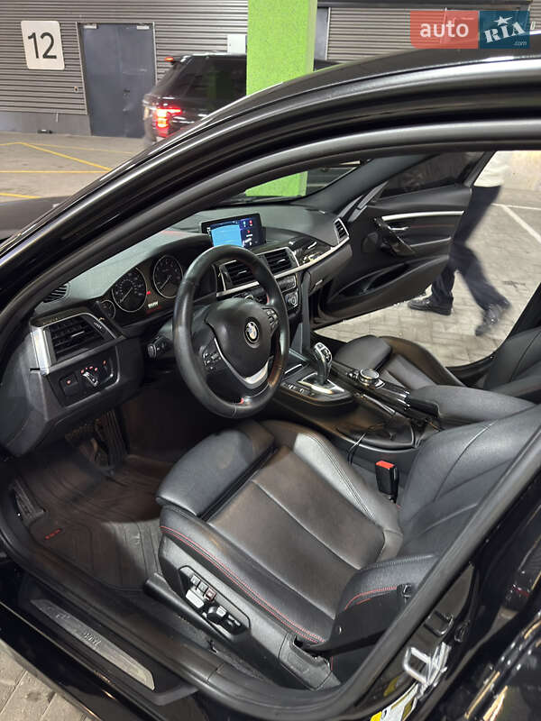 Седан BMW 3 Series 2016 в Киеве
