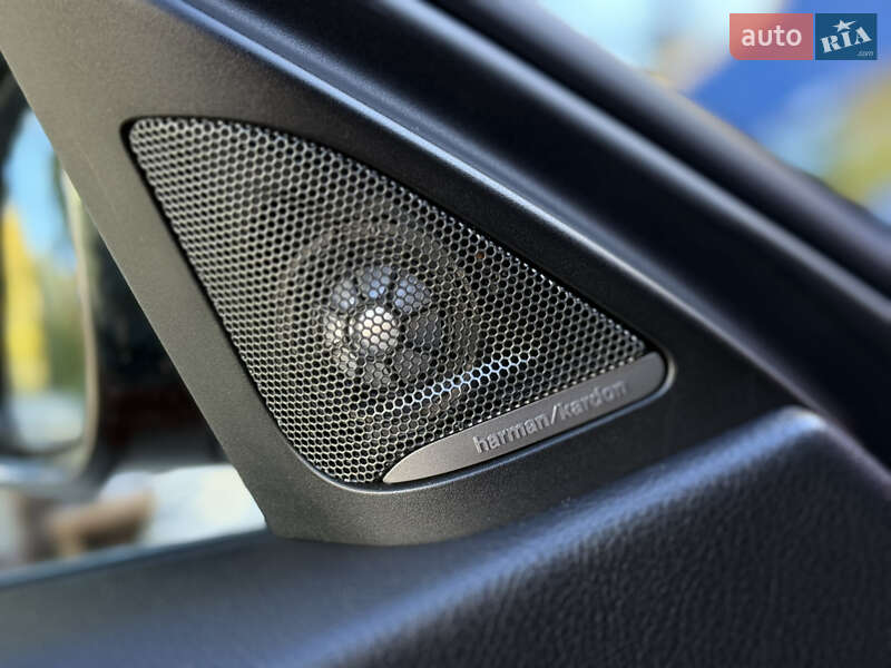 Седан BMW 3 Series 2012 в Одессе