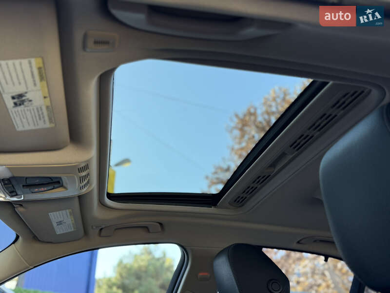 Седан BMW 3 Series 2012 в Одессе