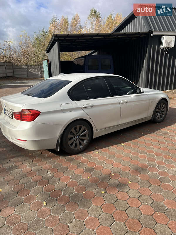 Седан BMW 3 Series 2013 в Полонном фото 2 Седан BMW 3 Series 2013 в Полонном