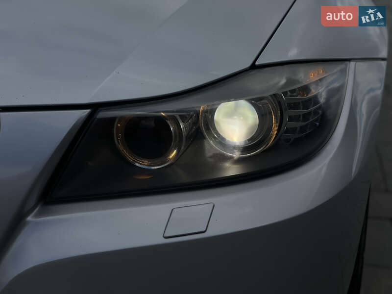 Универсал BMW 3 Series 2010 в Ровно фото 12 Универсал BMW 3 Series 2010 в Ровно