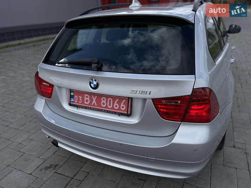 Универсал BMW 3 Series 2010 в Ровно фото 22 Универсал BMW 3 Series 2010 в Ровно