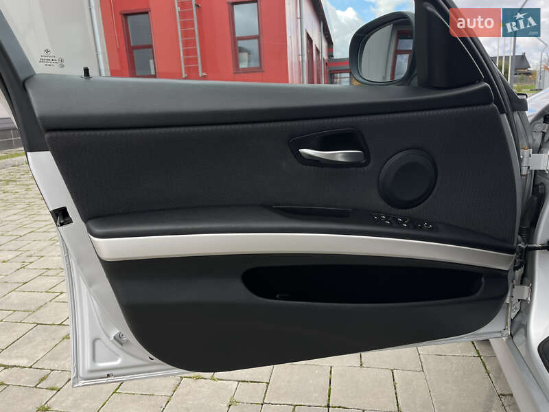 Универсал BMW 3 Series 2010 в Ровно фото 59 Универсал BMW 3 Series 2010 в Ровно