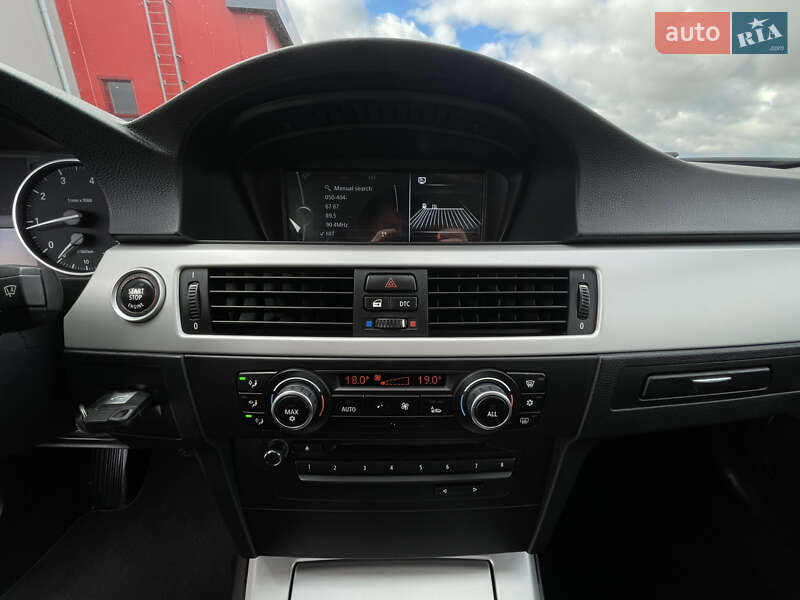 Универсал BMW 3 Series 2010 в Ровно фото 98 Универсал BMW 3 Series 2010 в Ровно