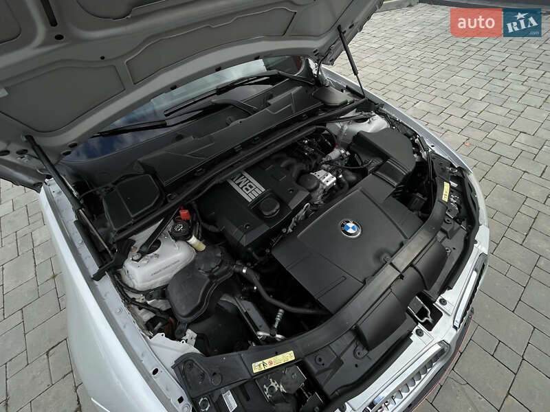 Универсал BMW 3 Series 2010 в Ровно фото 129 Универсал BMW 3 Series 2010 в Ровно