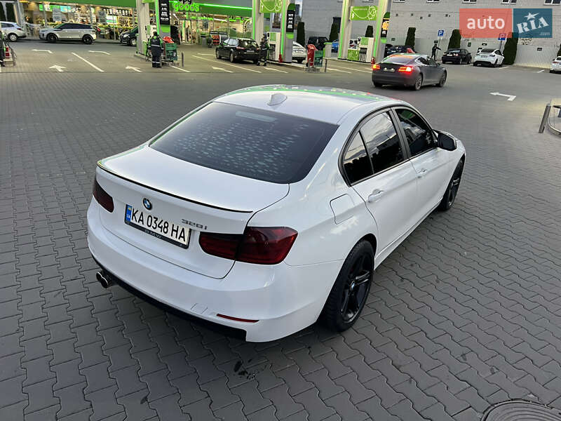 Седан BMW 3 Series 2012 в Киеве фото 9 Седан BMW 3 Series 2012 в Киеве