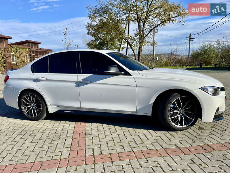 Седан BMW 3 Series 2014 в Львове