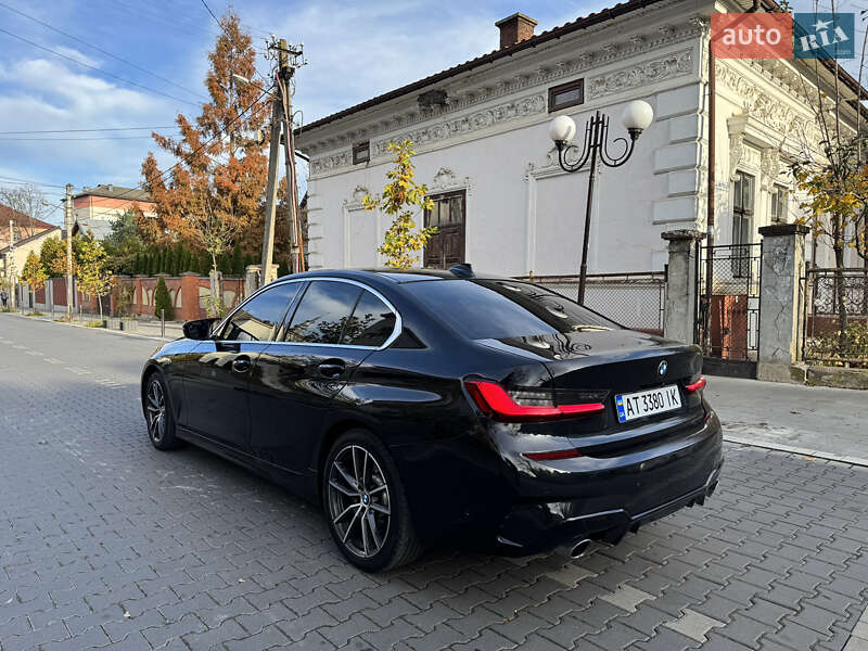 Седан BMW 3 Series 2021 в Ивано-Франковске