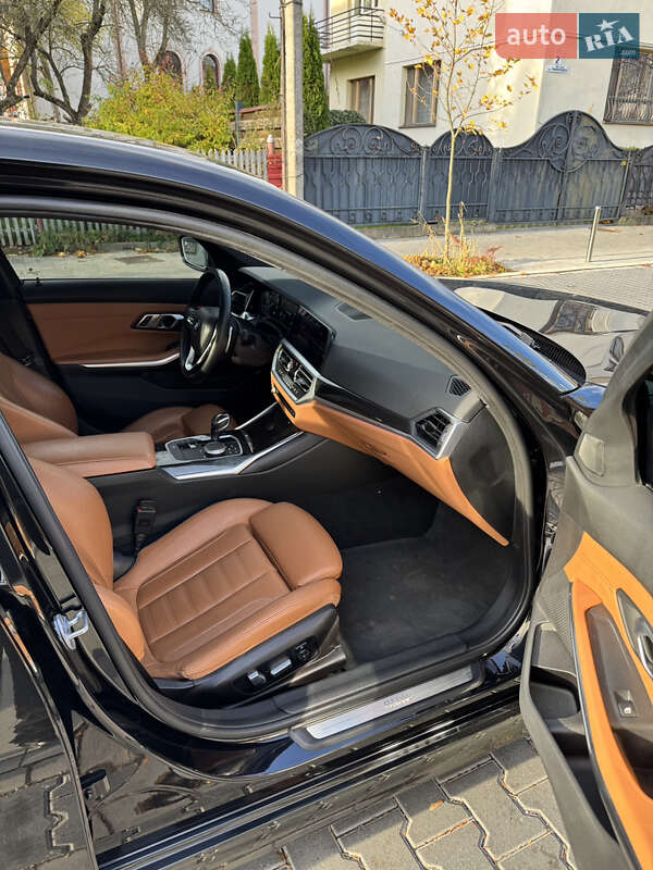 Седан BMW 3 Series 2021 в Ивано-Франковске