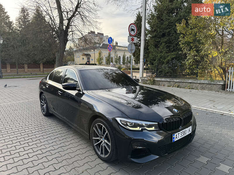 Седан BMW 3 Series 2021 в Ивано-Франковске