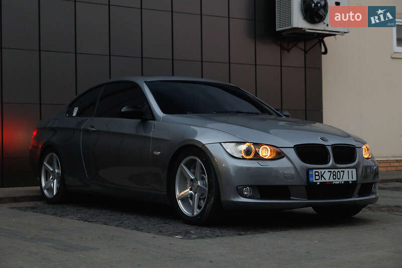 Купе BMW 3 Series 2007 в Дубно