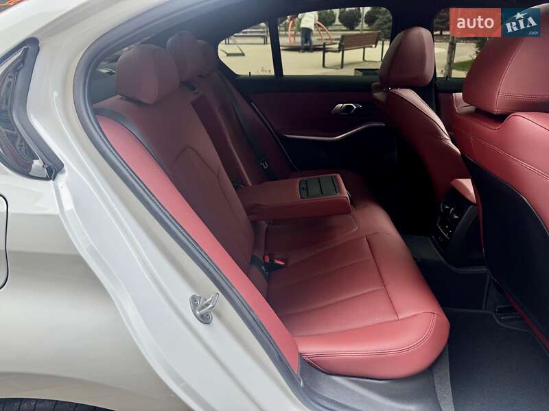 Седан BMW 3 Series 2025 в Киеве фото 26 Седан BMW 3 Series 2025 в Киеве