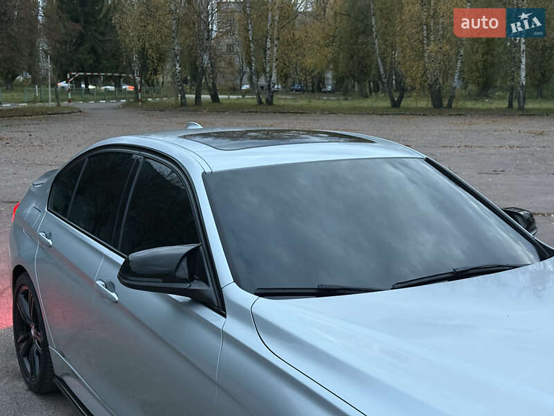 Седан BMW 3 Series 2017 в Житомире