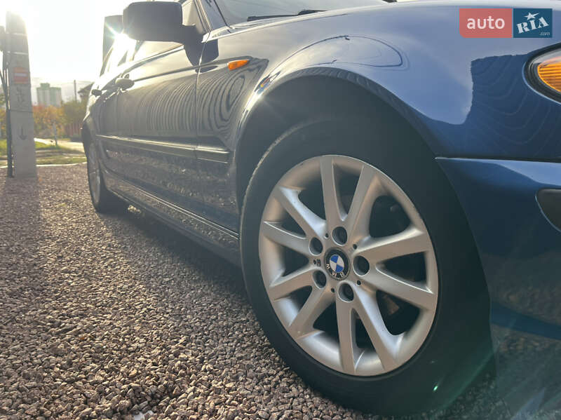 Седан BMW 3 Series 2002 в Києві
