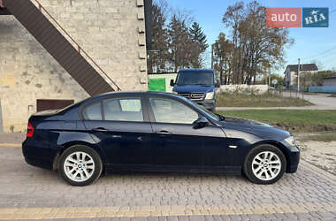 Седан BMW 3 Series 2006 в Волочиську