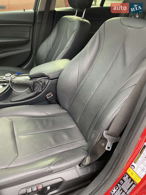 Седан BMW 3 Series 2012 в Первомайске