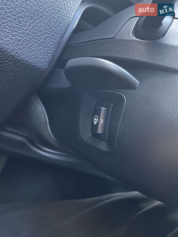 Седан BMW 3 Series 2012 в Первомайске