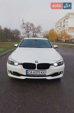 Седан BMW 3 Series 2015 в Прилуках