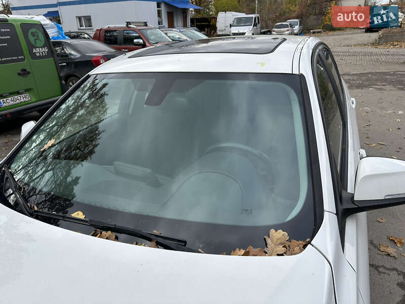 Седан BMW 3 Series 2018 в Луцке фото 17 Седан BMW 3 Series 2018 в Луцке