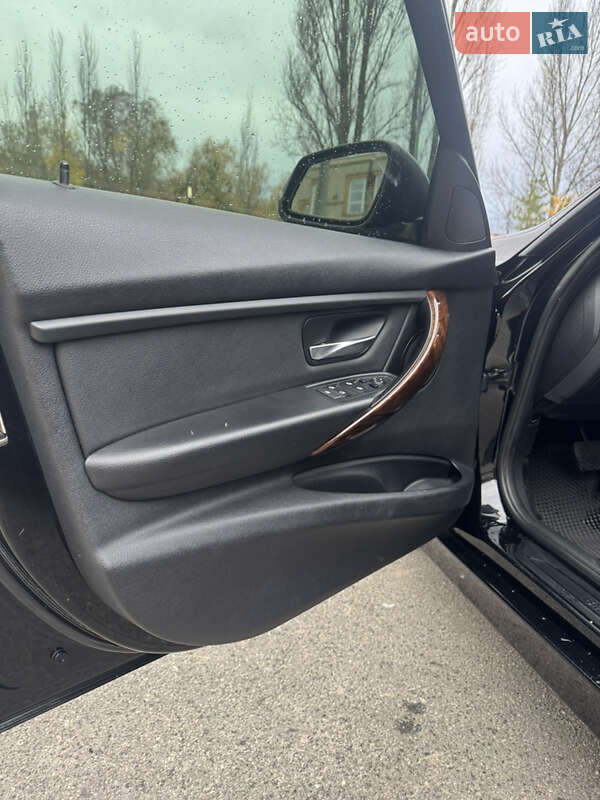 Седан BMW 3 Series 2013 в Киеве фото 16 Седан BMW 3 Series 2013 в Киеве