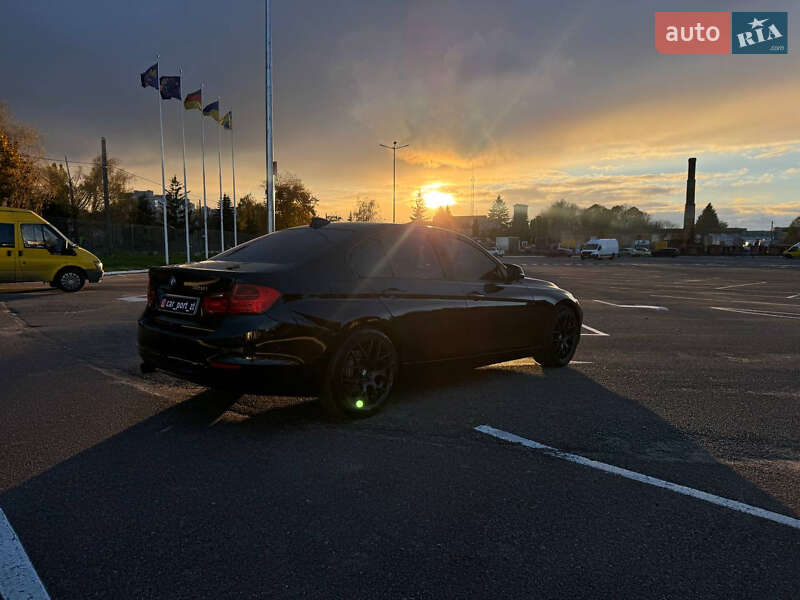 Седан BMW 3 Series 2012 в Житомире
